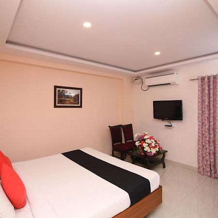 Hotel Crystal Orchid Bangalore Bagian luar foto