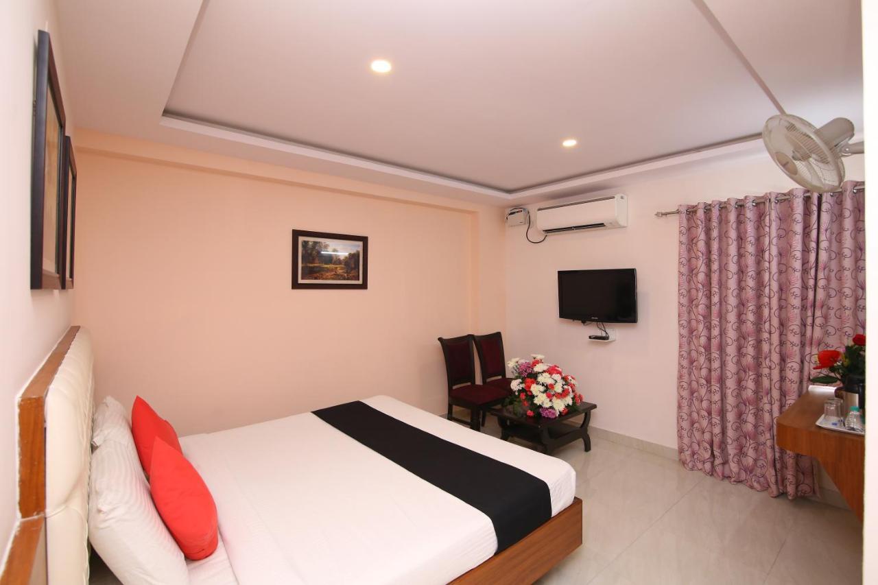 Hotel Crystal Orchid Bangalore Bagian luar foto