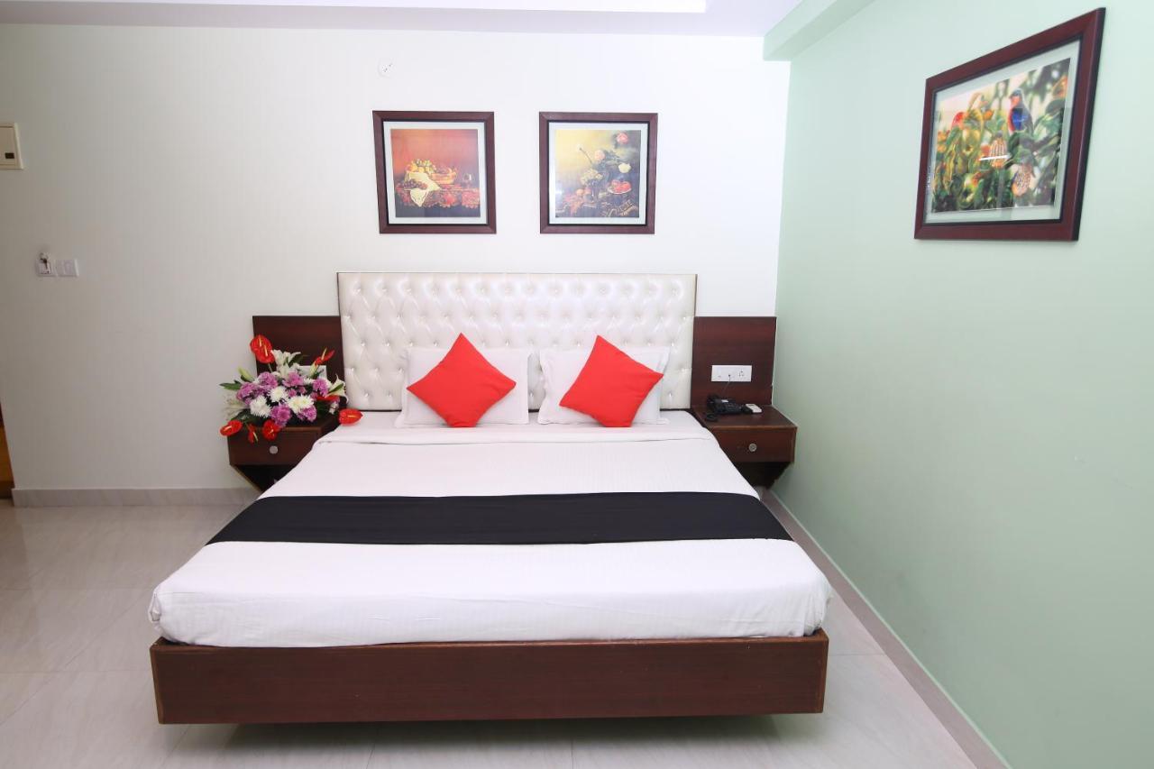 Hotel Crystal Orchid Bangalore Bagian luar foto